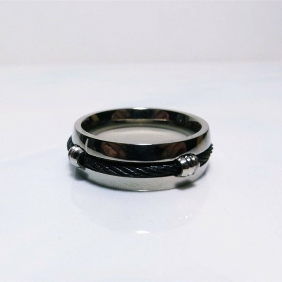 Amazing & Unique Titanium Band With Carbon Fiber Cable Accent Band NWT - Picture 1 of 5